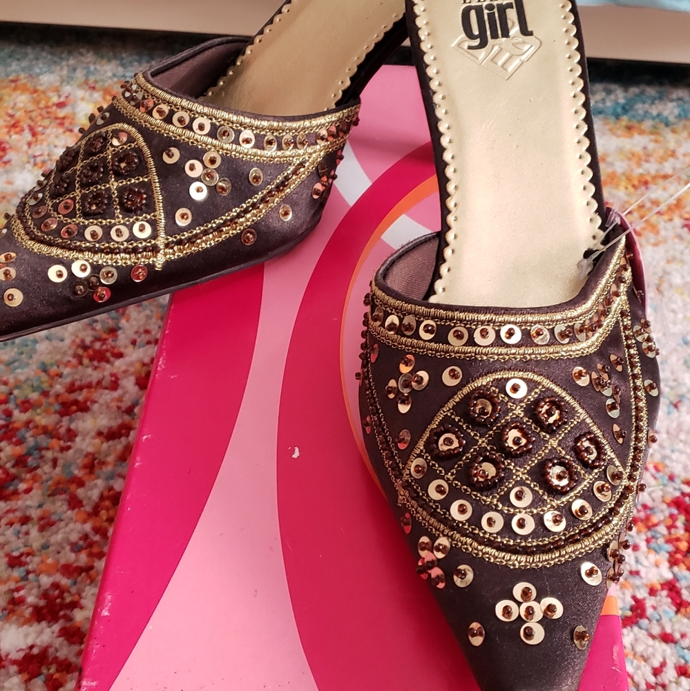 Elle Girl Gisselle Shoes in Bronze 9